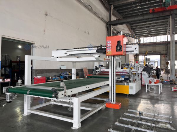acrylic sheet production line stacking system fanlyplas 1