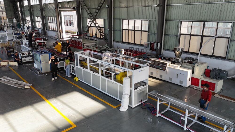 fanlyplas factory workshop21
