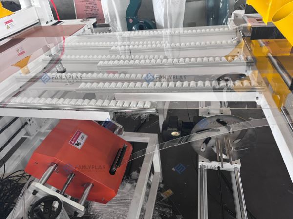 gpps sheet extrusion line edge trimming unit fanlyplas 1