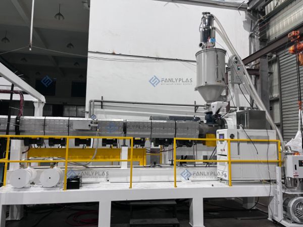 gpps sheet extrusion line extruder fanlyplas 11