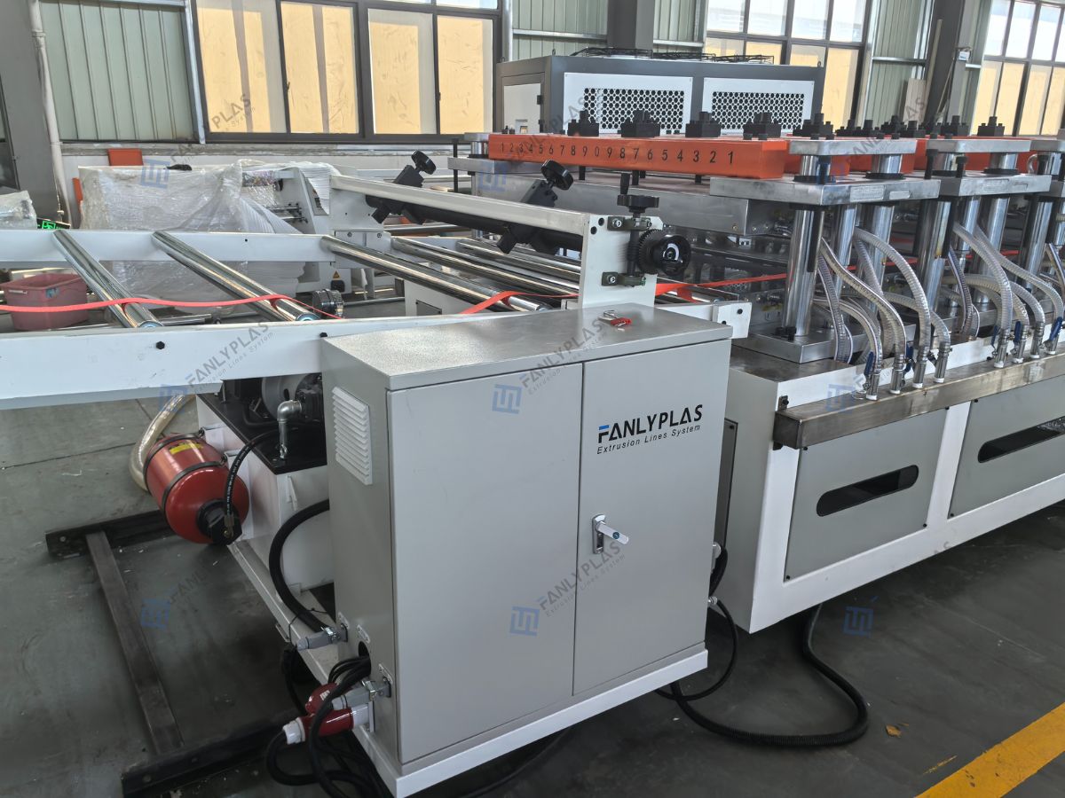 pvc foam board production line calibration table and cooling bracket fanlyplas 25819