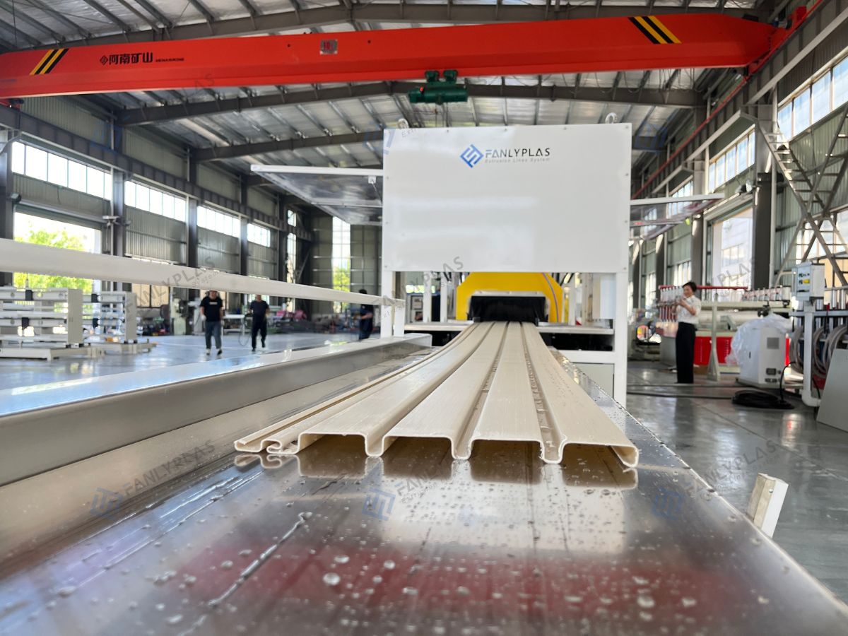 pvc siding soffit panel production line fanlyplas cutter 1