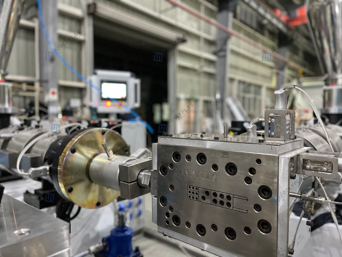 upvc profile extrusion line extrusion die head fanlyplas 25819