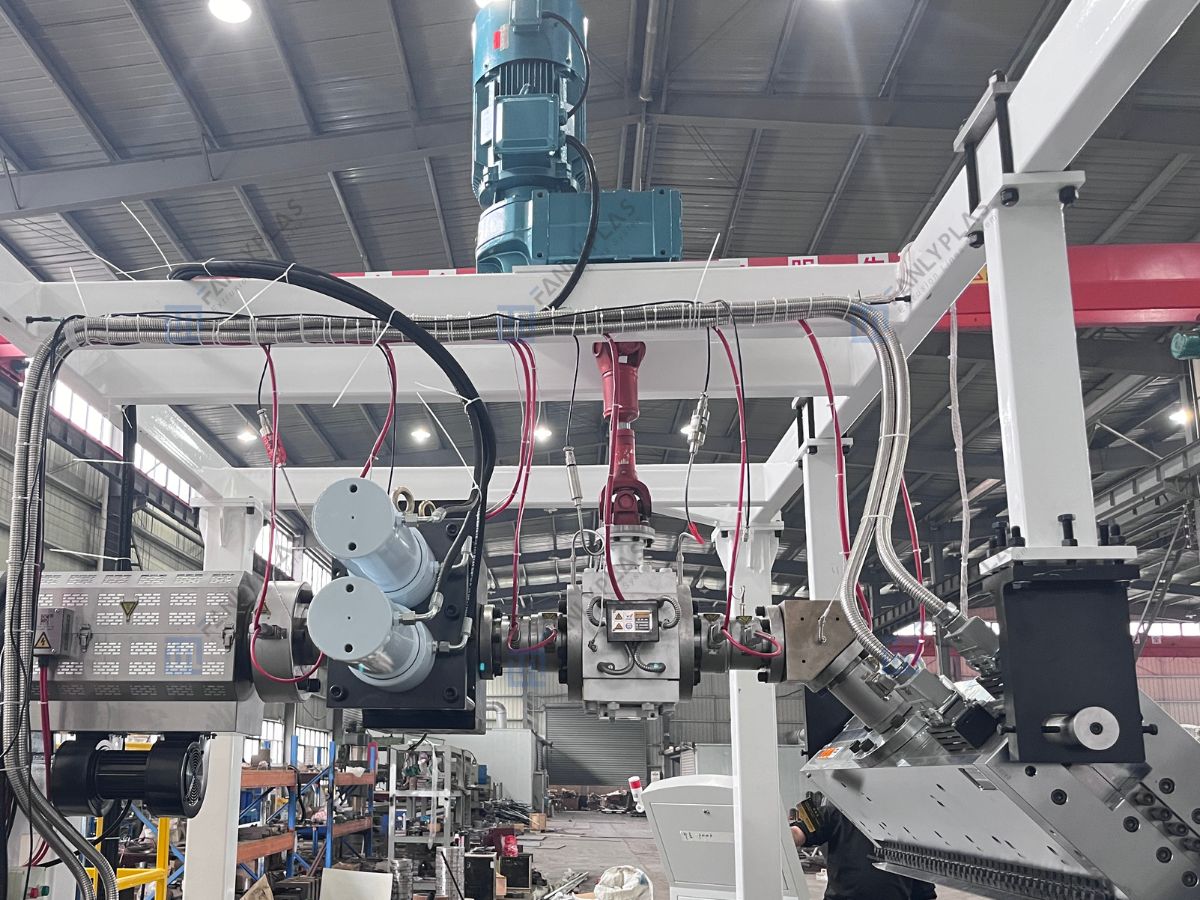 screen changer and gear pump fanlyplas